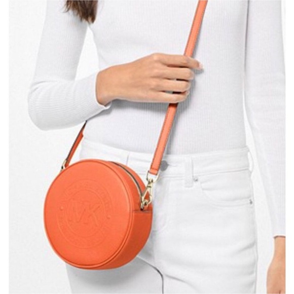 Michael Kors Fulton 7" Xbody Tangerine Leather Canteen Round Crossbody Bag - Picture 1 of 13
